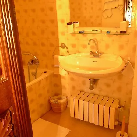 Affittacamere Chateau Du Prada 4*