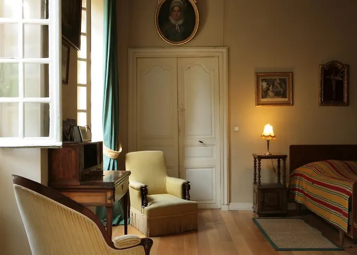 Chateau Du Prada Гостевой дом 4*